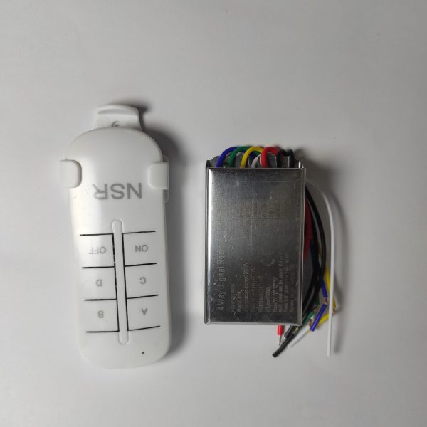 ریموت کنترل چهارخانه فلزی