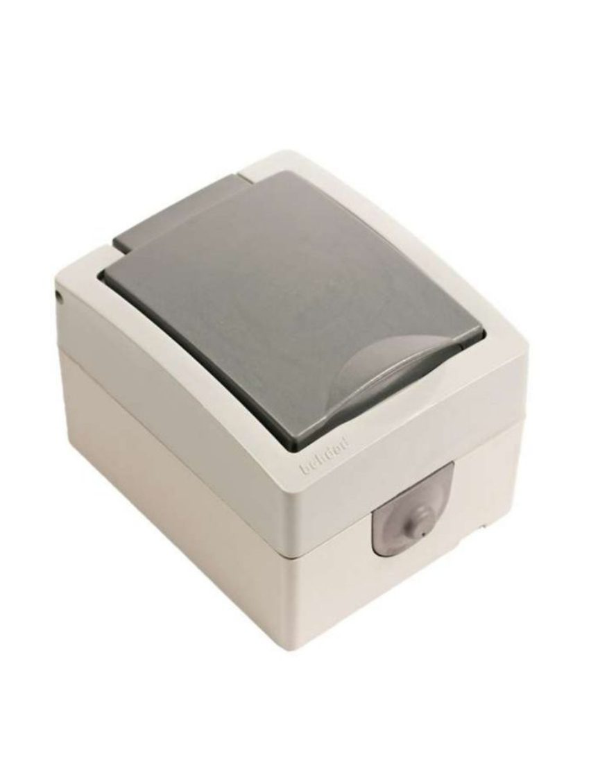 پریز برق صنعتی ارت دار روکار بهداد الکتریک22 پریز برق صنعتی ارت دار روکار بهداد الکتریک22